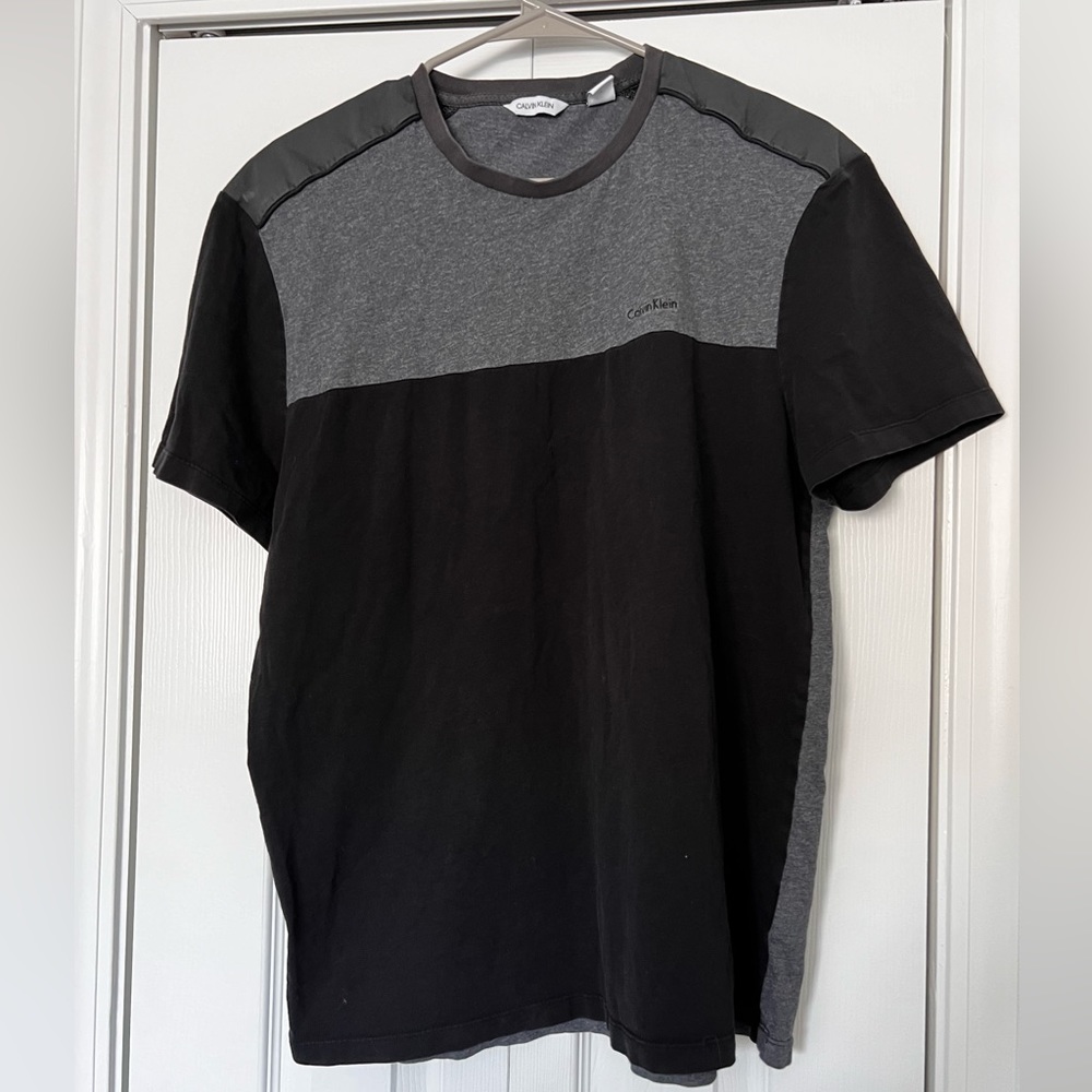 Calvin Klein Men’s T-Shirt